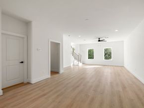 6330 Del Rio Street, Houston TX 77021