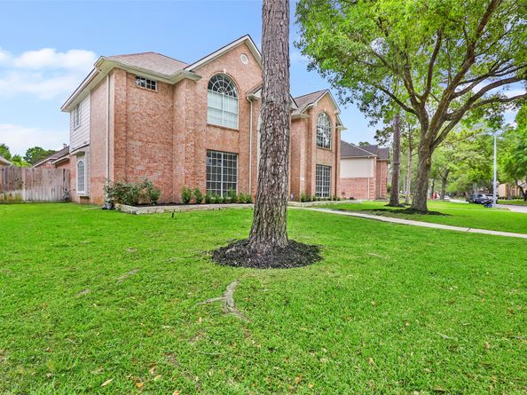 14326 Hartshill Drive, Houston TX 77044