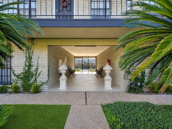 3402 Garrott Street 1, Houston TX 77006
