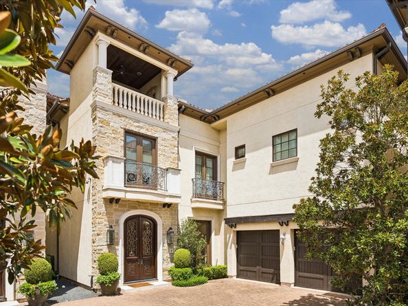 5146 Longmont Drive 2, Houston TX 77056