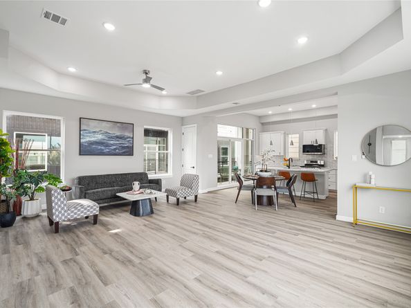 1222 W 18th Street, Houston TX 77008