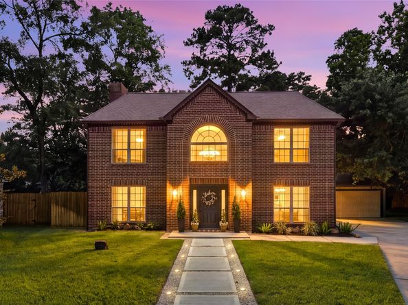 129 N Rainbow Ridge Circle, The Woodlands TX 77381