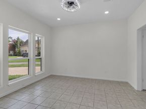 6239 Oak Pass Drive, Houston TX 77091