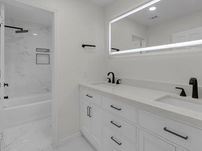 6239 Oak Pass Drive, Houston TX 77091