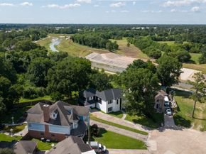 6239 Oak Pass Drive, Houston TX 77091