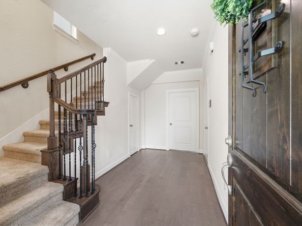 10616 Centre Shadows Drive, Houston TX 77043