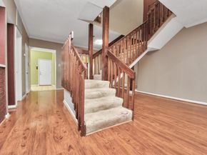 6470 Creekbend Drive, Houston TX 77096