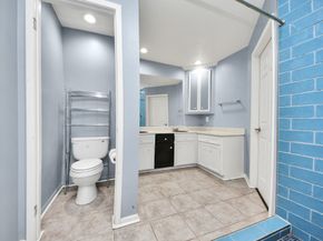 6470 Creekbend Drive, Houston TX 77096