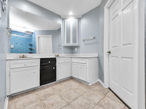 6470 Creekbend Drive, Houston TX 77096