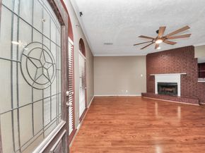 6470 Creekbend Drive, Houston TX 77096