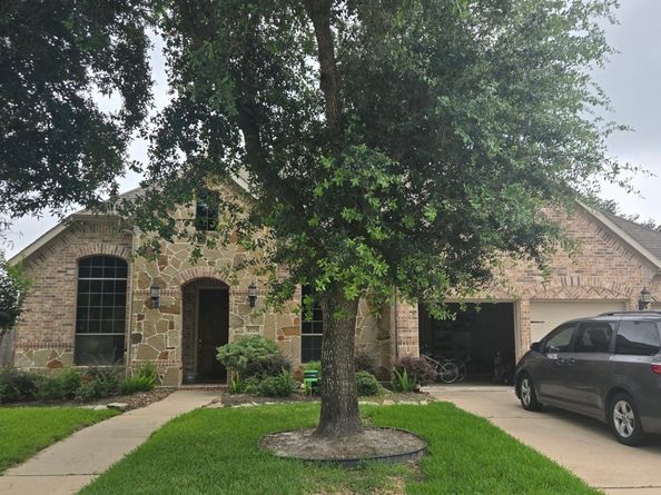 8726 Hollow Bay Lane, Houston TX 77095