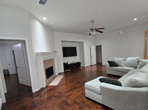 8726 Hollow Bay Lane, Houston TX 77095