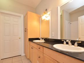 11045 Landswalk Drive 115, Houston TX 77099