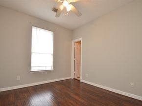 11045 Landswalk Drive 115, Houston TX 77099
