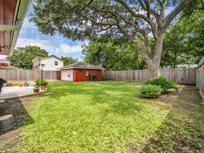 4706 Tonawanda Drive, Houston TX 77035