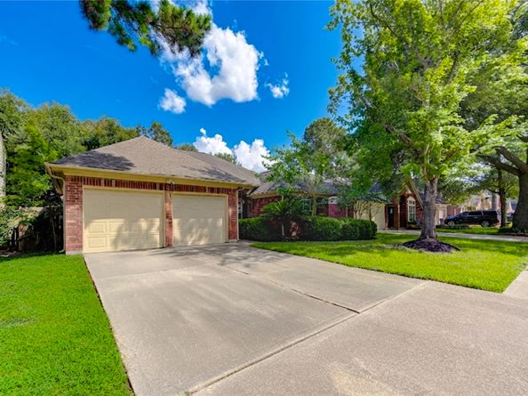 7830 Shangrila Lane, Houston TX 77095
