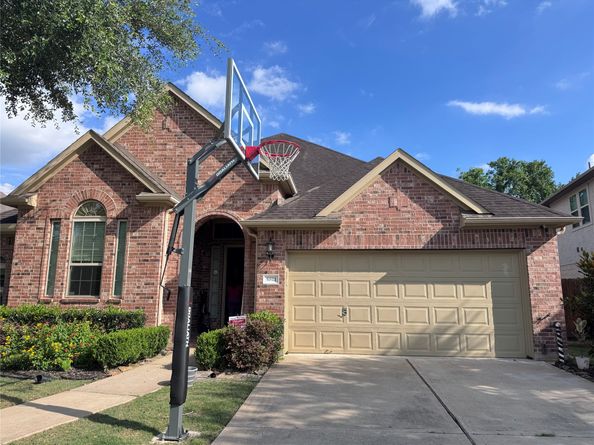 5811 Caper Shores Lane, Sugar Land TX 77479