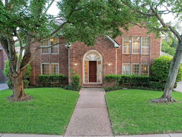2918 Deer Creek Drive, Sugar Land TX 77478