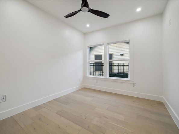318 W 24th Street, Houston TX 77008
