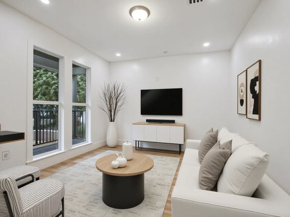 318 W 24th Street, Houston TX 77008