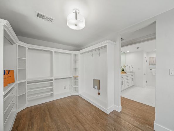 2307 Branard Street, Houston TX 77098