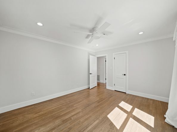 2307 Branard Street, Houston TX 77098