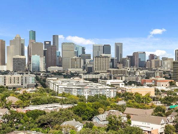 2307 Branard Street, Houston TX 77098