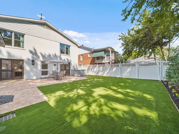 2307 Branard Street, Houston TX 77098
