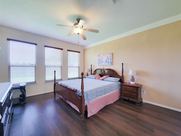 11811 Champions Grove Lane, Houston TX 77066
