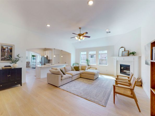 14758 Garner Falls Trail, Humble TX 77396