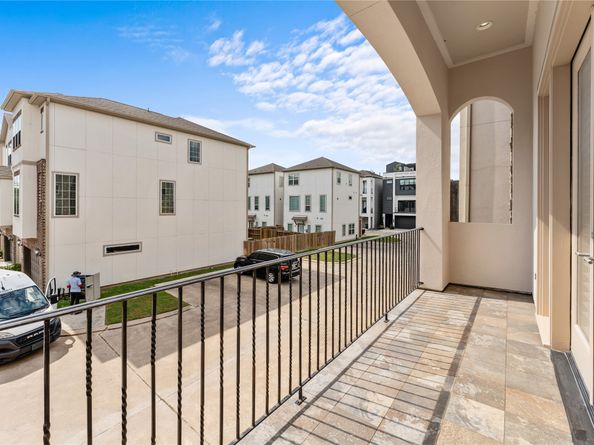 4938 Edison Park Lane, Houston TX 77081