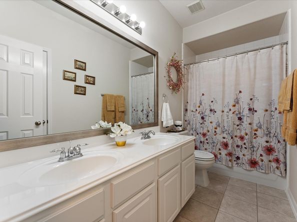 12719 Rocky Briar Lane, Tomball TX 77377