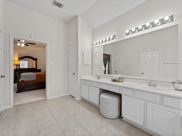 12719 Rocky Briar Lane, Tomball TX 77377