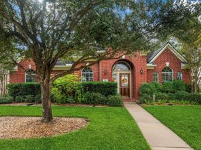 12719 Rocky Briar Lane, Tomball TX 77377