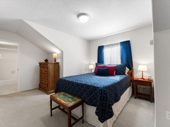 12719 Rocky Briar Lane, Tomball TX 77377