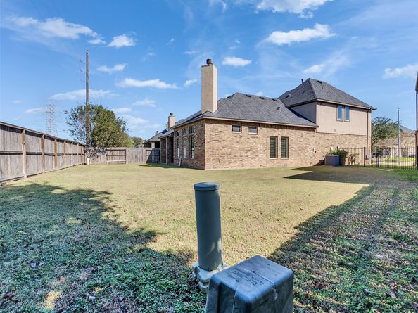 4954 Thunder Creek Lane, Sugar Land TX 77479