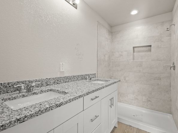 9001 Judwin Street, Houston TX 77075