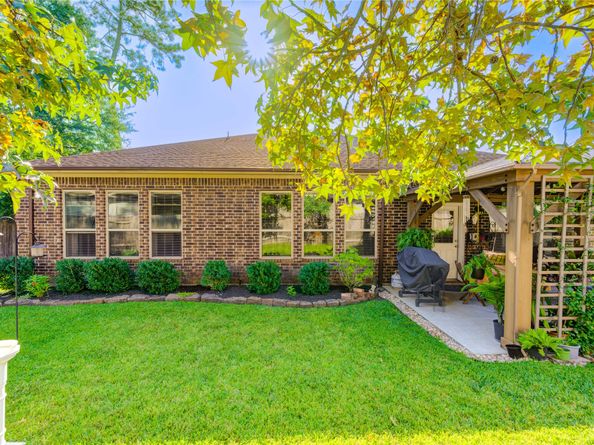 31527 Reston Cliff Court, Spring TX 77386