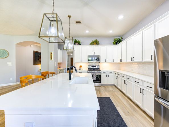 31527 Reston Cliff Court, Spring TX 77386