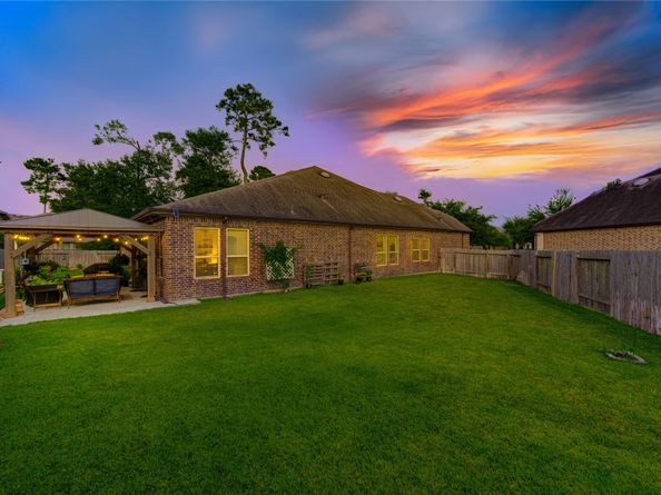 31527 Reston Cliff Court, Spring TX 77386