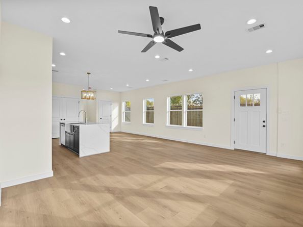 6004 Bacher Street A and B, Houston TX 77028