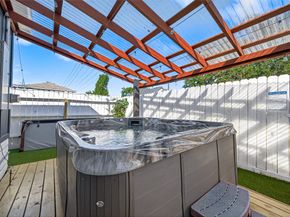 1602 Luzon Street, Houston TX 77009