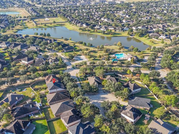 7135 Rambling Tree Lane, Richmond TX 77407