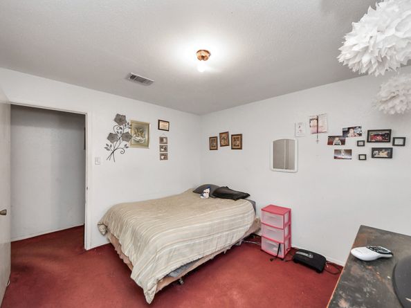 4138 Boone Road, Houston TX 77072