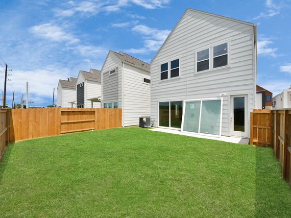3004B Ventas Drive, Houston TX 77047
