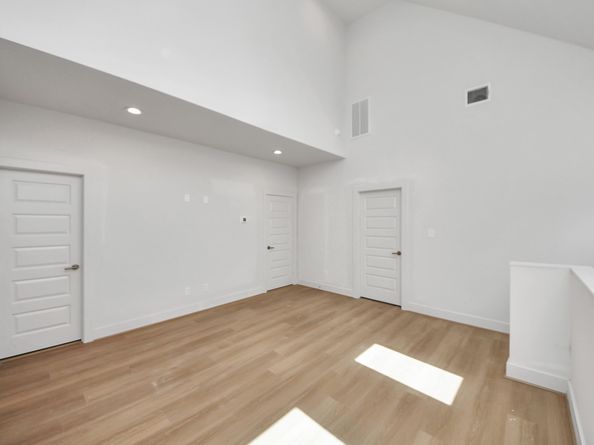 3004B Ventas Drive, Houston TX 77047