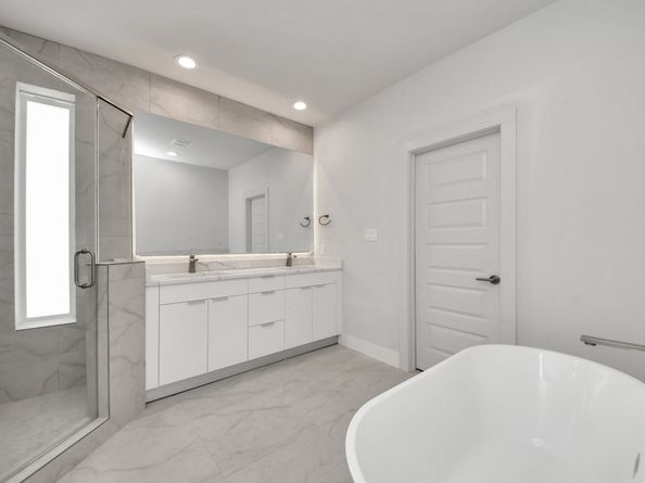3004B Ventas Drive, Houston TX 77047