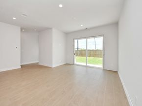 3004B Ventas Drive, Houston TX 77047