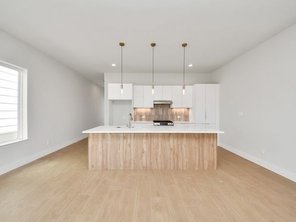 3004B Ventas Drive, Houston TX 77047