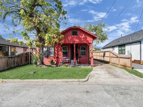 919 E 32nd Street, Houston TX 77022
